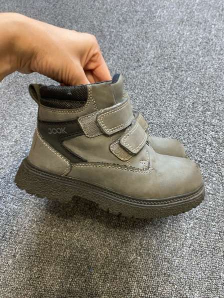 Демисезонные ботинки