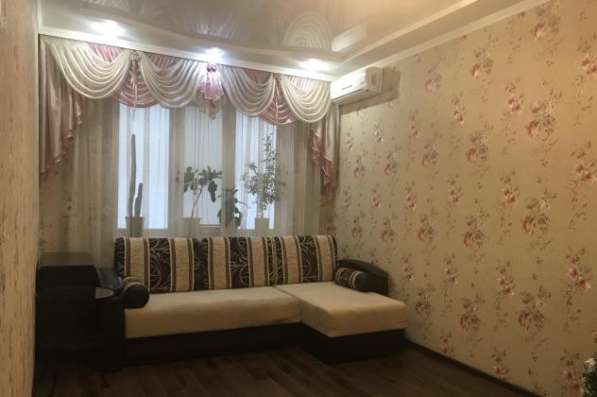 Продам двухкомнатную квартиру в Краснодар.Жилая площадь 53,60 кв.м.Этаж 3.Дом кирпичный.