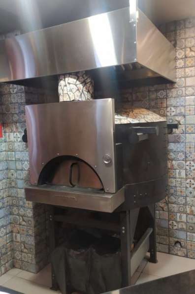 Печь для пиццы и хлеба Morello Forni серии PAX 110