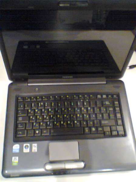 Toshiba Satellite A300-22X Хороший в Москве фото 8
