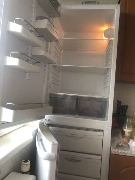 Холодильник Атлант 2-х камерный в Губкинском
