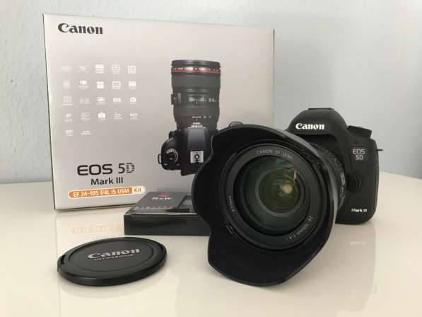 Canon EOS 5D Mark III DSLR Camera with EF 24-105mm Lens