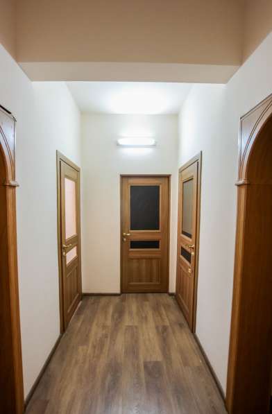А Вам нужна пятикомнатная квартира с ремонтом? в Улан-Удэ фото 10