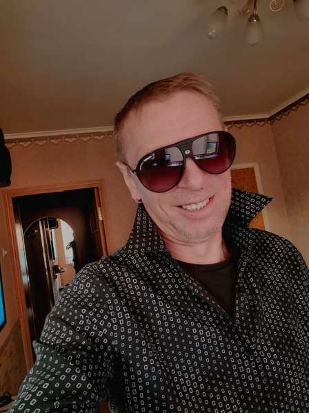 Oleg, 48 лет, хочет познакомиться – Познакомлюсь с умной и красивой ?