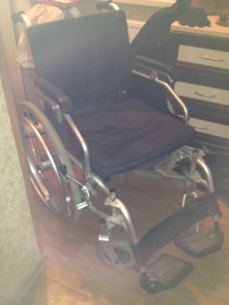 Кресло - коляска для инвалидов
