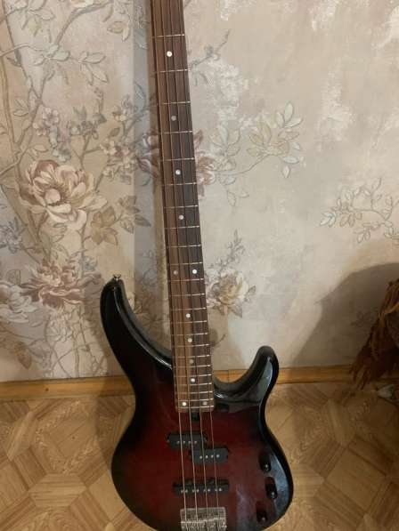 Бас гитара Yamaha trbx 174