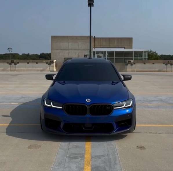 BMW M5f90 rental
