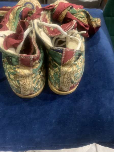 Продам ботиночки с бантиками в Москве