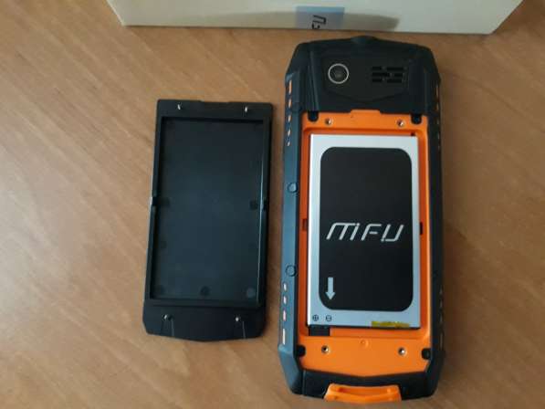 Защищенный кнопочный телефон MFU A903S в фото 5