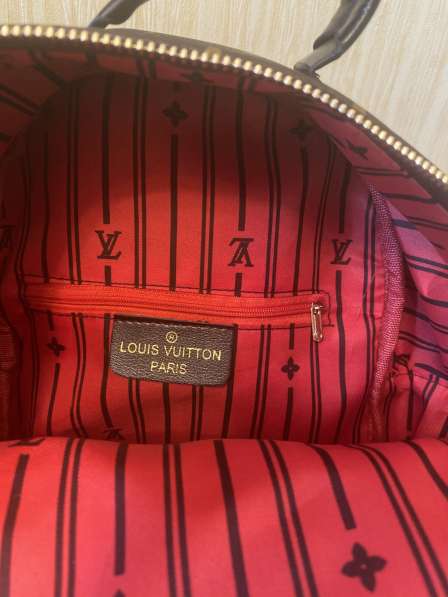 Рюкзак Louis Vuitton коричневый в Волгограде