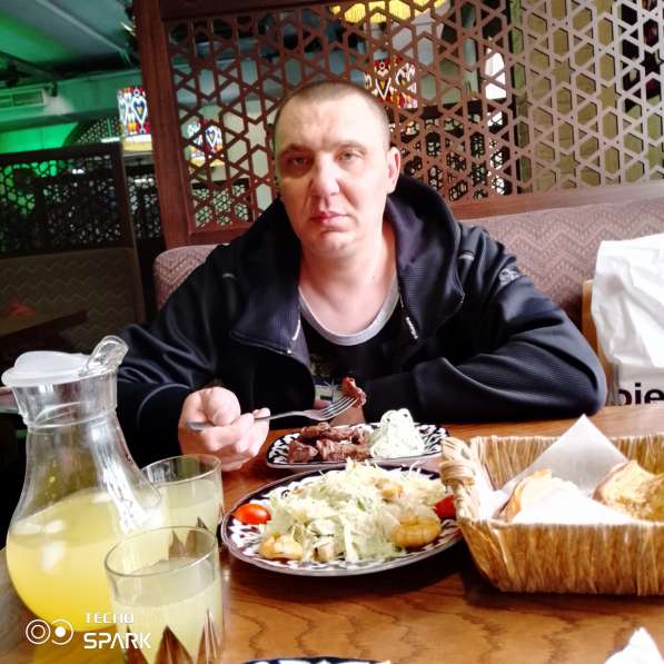 Сергей, 37 лет, хочет пообщаться