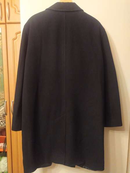Продаю мужское демисезонное пальто в Тюмени