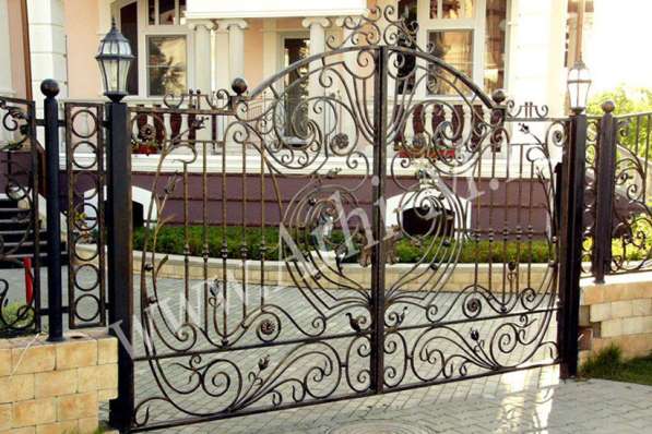 Кованые ворота в Москве фото 7