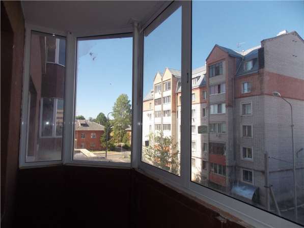 Продам двухкомнатную квартиру в Тверь.Жилая площадь 76,28 кв.м.Этаж 2.Есть Балкон.