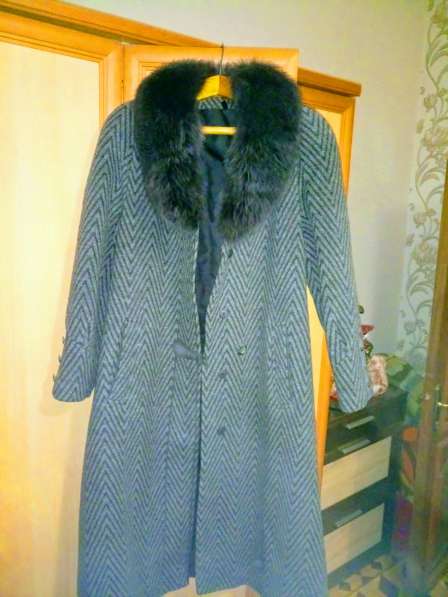 Пальто зимнее женское с натуральным мехом ламы в Краснодаре фото 3