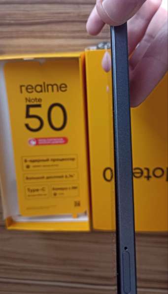 Смартфон realme note 50 в новом состоянии