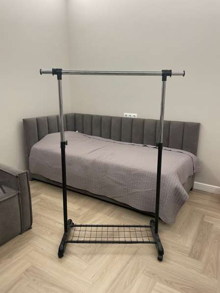 Напольная вешалка