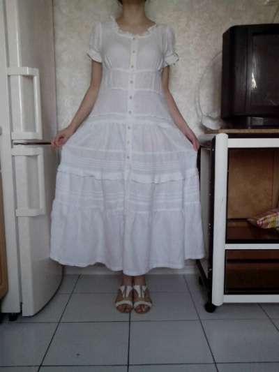 новое льняное белое платье
