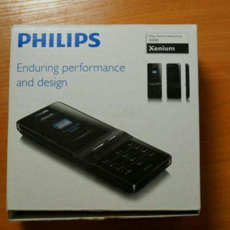 Новый Philips Xenium X550 Black (Ростест, комплект) в Москве фото 4