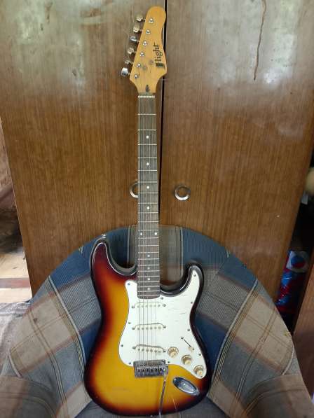 Продажа электрогитары в Одинцово