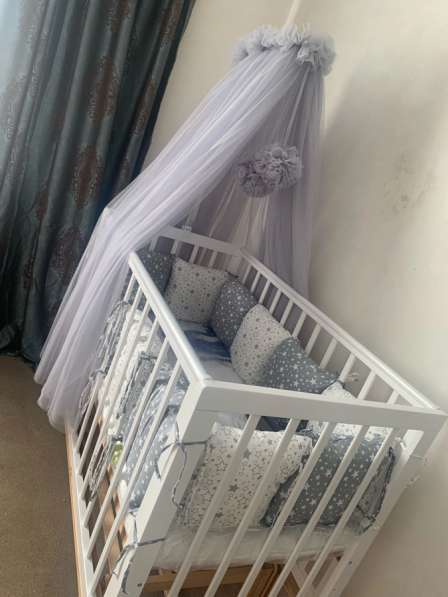 Детская кровать в комплекте