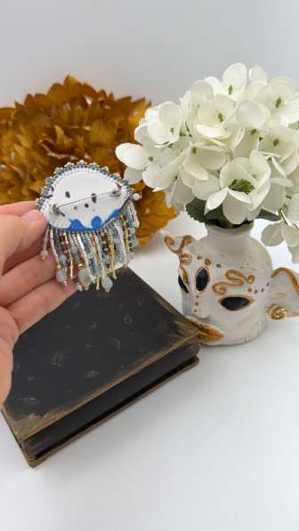 Брошь &laquo;Глаз аквамарина&raquo; в Анапе фото 4