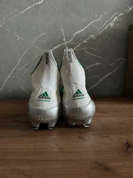 Бутсы с шипами