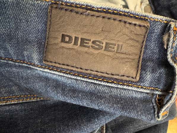 Джинсы женские DIESEL(30р) в Москве