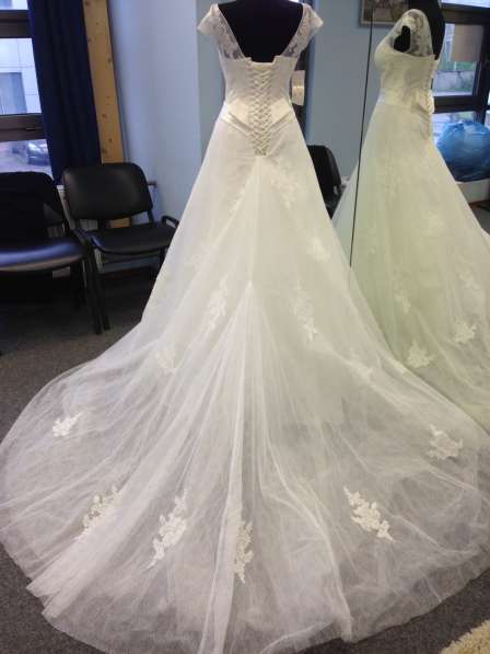Элитное дизайнерское свадебное платье