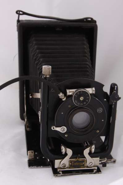 фотоаппарат-Контесса-20х годов-в рабочем состоянии.