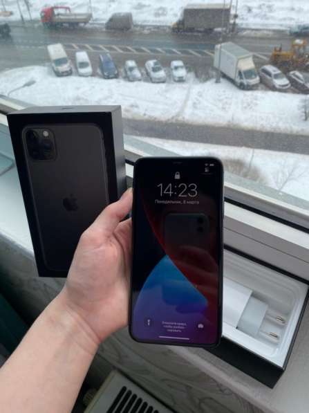 IPhone 11 Pro Max в Москве фото 5