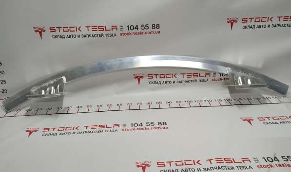З/ч Тесла. Гребень переднего бампера металл сабля NEW Tesla в Москве