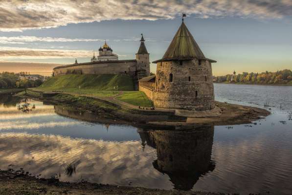 Экскурсии по Пскову + отдых в Печорах 5 дн в Москве фото 3