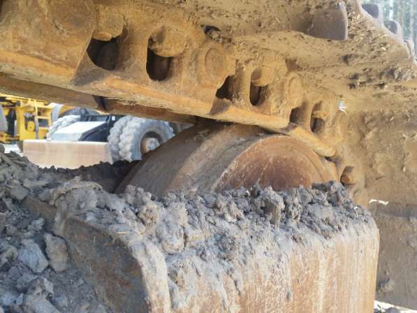 Экскаватор гусеничный Caterpillar 319DLN в Санкт-Петербурге фото 3