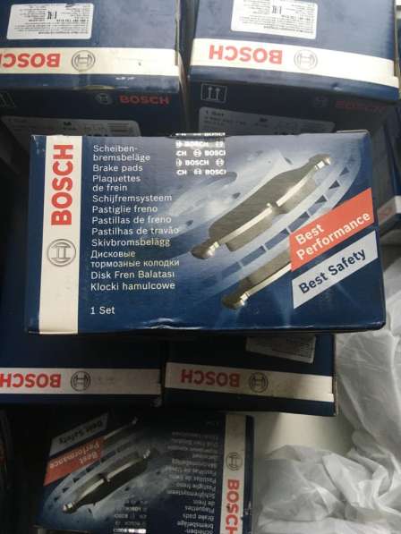 Запчасти для разных легковых авто в Санкт-Петербурге фото 12