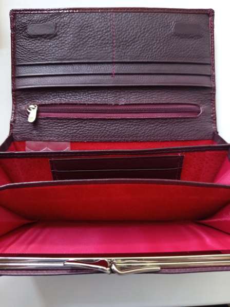 Продам женский кошелёк в 