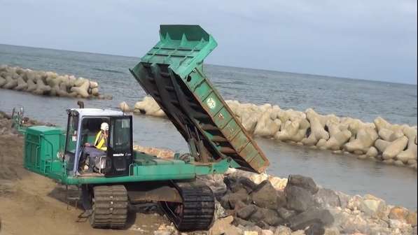 Аренда гусеничного самосвала в Санкт-Петербурге фото 20