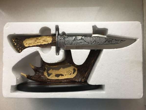 Нож сувенирный на подставке в Москве фото 3