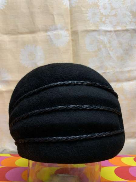 Шляпа чёрная 800руб в фото 3