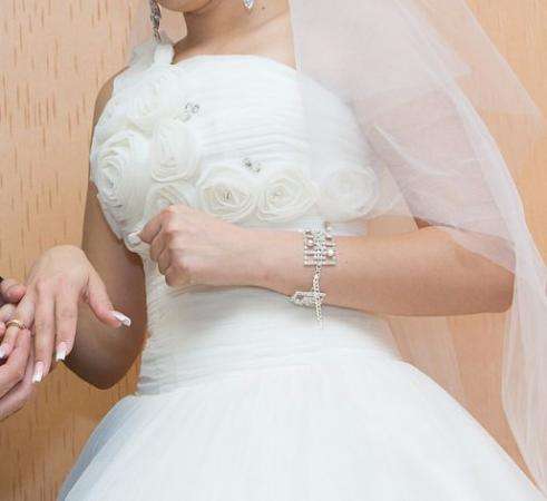 Свадебное платье(дизайнерское) в Ставрополе