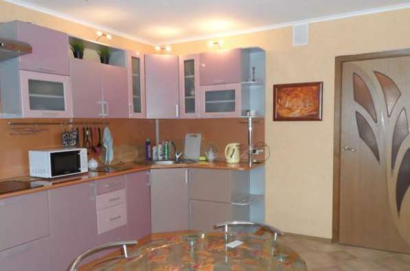 Продам трехкомнатную квартиру в Краснодар.Жилая площадь 71 кв.м.Этаж 1.Дом кирпичный.