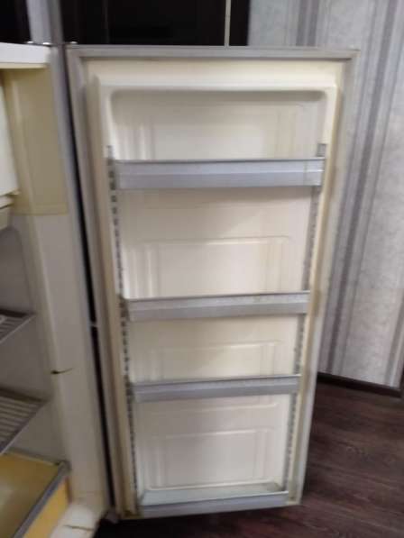 Холодильник ЗИЛ в рабочем состоянии в Нижневартовске фото 3