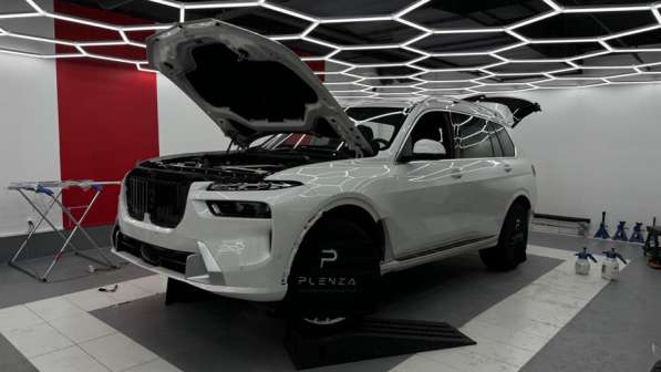 Оклейка автомобиля в Москве фото 6