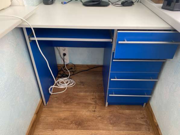 Письменный стол б/у