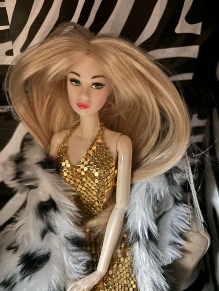 Кукла интерьерная