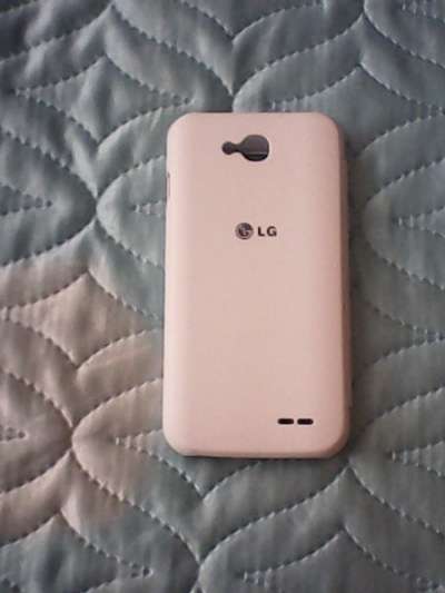 Продам чехол для LG L90 Dual. в Челябинске