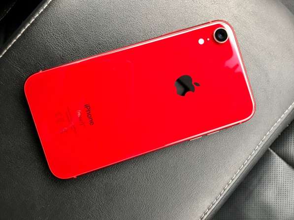 IPhone 8 64gb red в Санкт-Петербурге фото 4