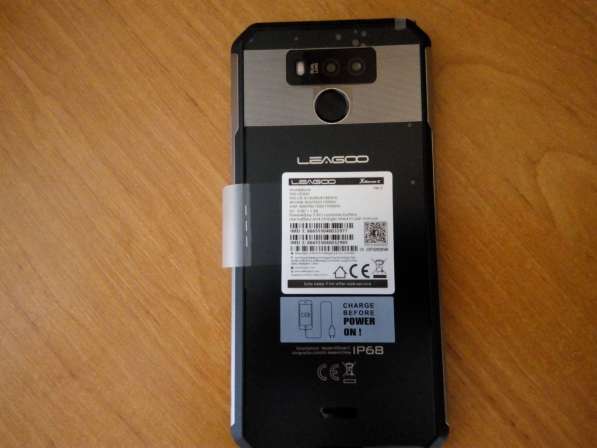 Защищенный телефон LEAGOO XRover C IP68 NFC в фото 6