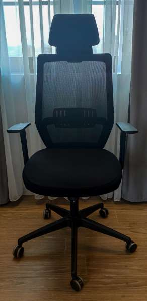 Офисное кресло \ գրասենյակային աթոռ в 