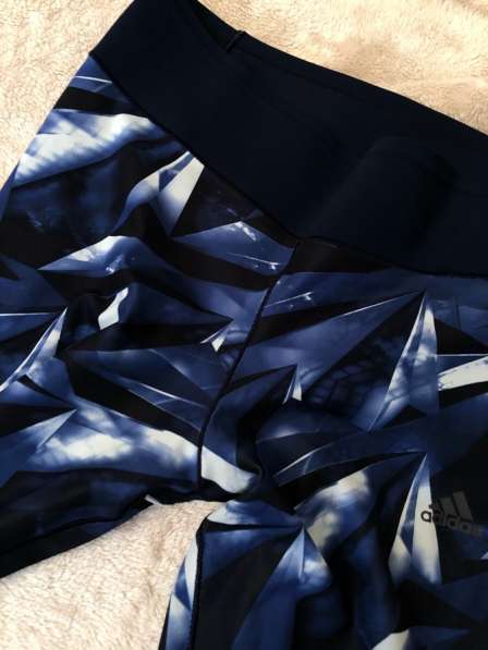 Лосины adidas в Санкт-Петербурге